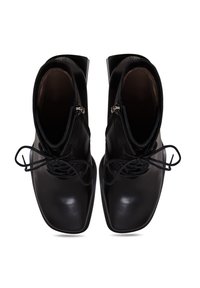 Cesare Gaspari Fűzős bokacsizmák - black