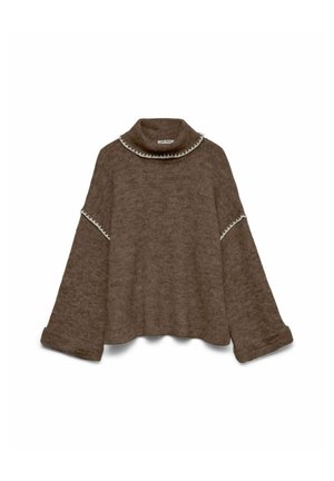 Pull brun surdimensionné avec un col haut et des manches longues. Présente un tissu texturé et des finitions blanches le long de l'encolure et des manches.