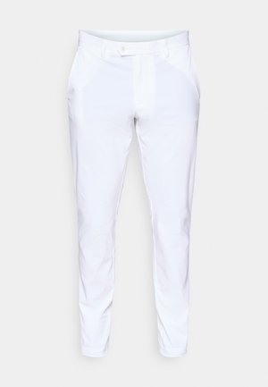 Bele krojene hlače z gladko teksturo, ozkega kroja, z gumbom za zapiranje in stranskimi žepi. Brez vzorcev ali dekorativnih elementov.