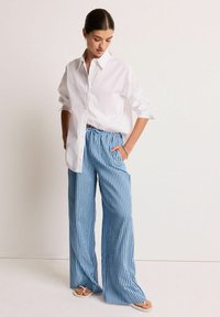 Next TEXTURED STRIPE WIDE LEG - Pantalon classique - blue