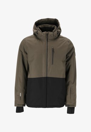 Heren waterproof jack in olijfgroen en zwart, met een geperforeerde borstzak, verstelbare capuchon en textiel voor isolatie.