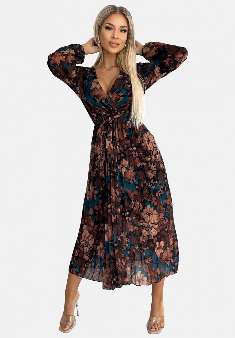 Chelsea Clark PLEATED LONG DRESS WITH V-NECKLINE - Maxi dress - brown blue/ brown - Zalando.ie Chelsea Clark PLEATED LONG DRESS WITH V-NECKLINE - Maxi dress - brown blue/ brown - Zalando.ie