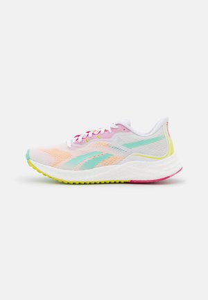 FLOATRIDE ENERGY 3.0 - Scarpe running neutre - footwear white/pixel mint