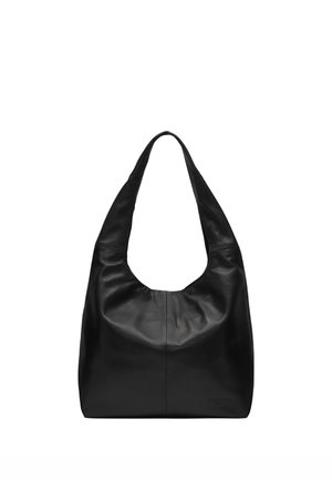 Sac d'épaule en cuir noir avec une large bandoulière et une ouverture supérieure arrondie et souple sur un fond blanc.