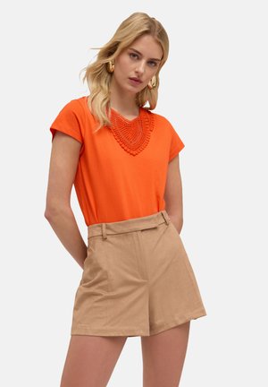 Motivi CON RICAMO CROCHET - Print T-shirt - arancione