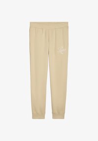 Ausgewählt, pebble path