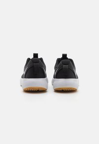 Nike Performance Scarpe da corsa su strada - black