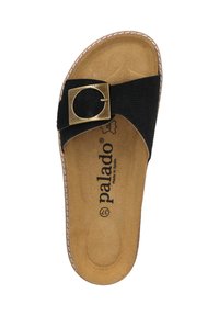 Schwarze Corduroy-Slide-Sandale mit einer goldenen, runden Schnallendetail, gepolstertem Fußbett und genähten Kanten. Markenname "palado" im Innenteil sichtbar.