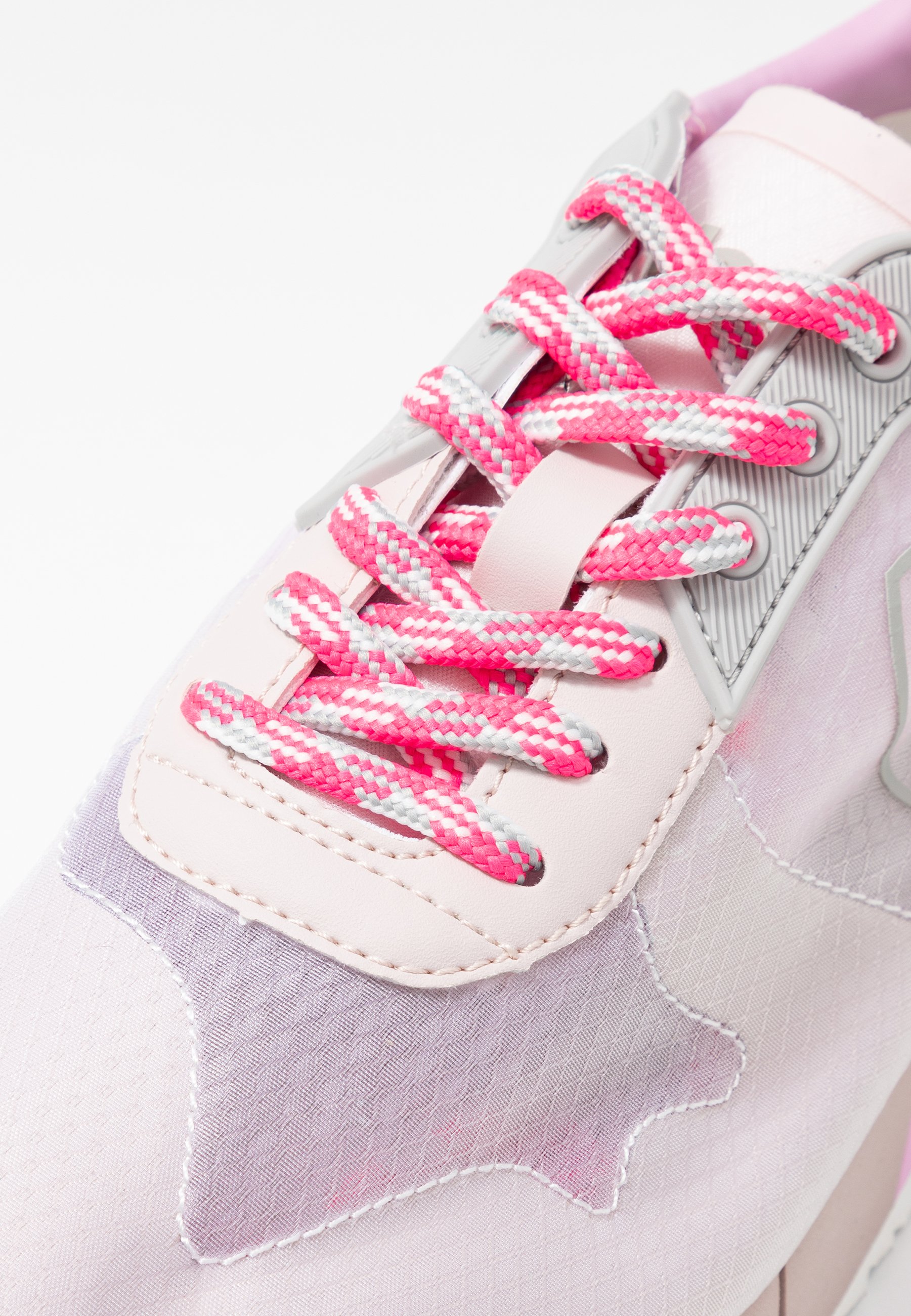 Blauer MYRTLE Joggesko pinkrosa Zalando.no Blauer MYRTLE Joggesko pinkrosa Zalando.no