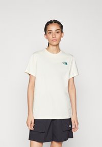 The North Face BOX RELAXED TEE - T-shirt med print - white dune/evergreen