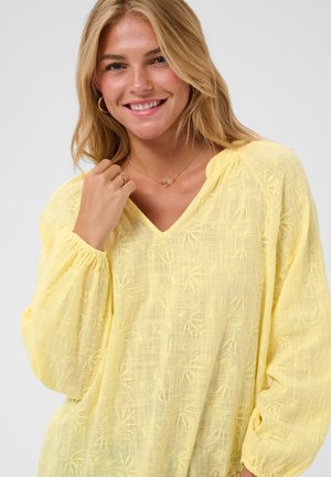 Cream, CRGEMI BLOUSE - Blouse - lemon meringue