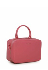 Borsa rettangolare in pelle rosa con zip, doppi manici superiori e un logo sottile. Texture liscia e design compatto per un facile trasporto.