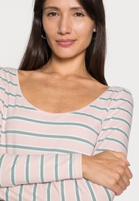 Esprit Camisola de manga comprida - pastel pink
