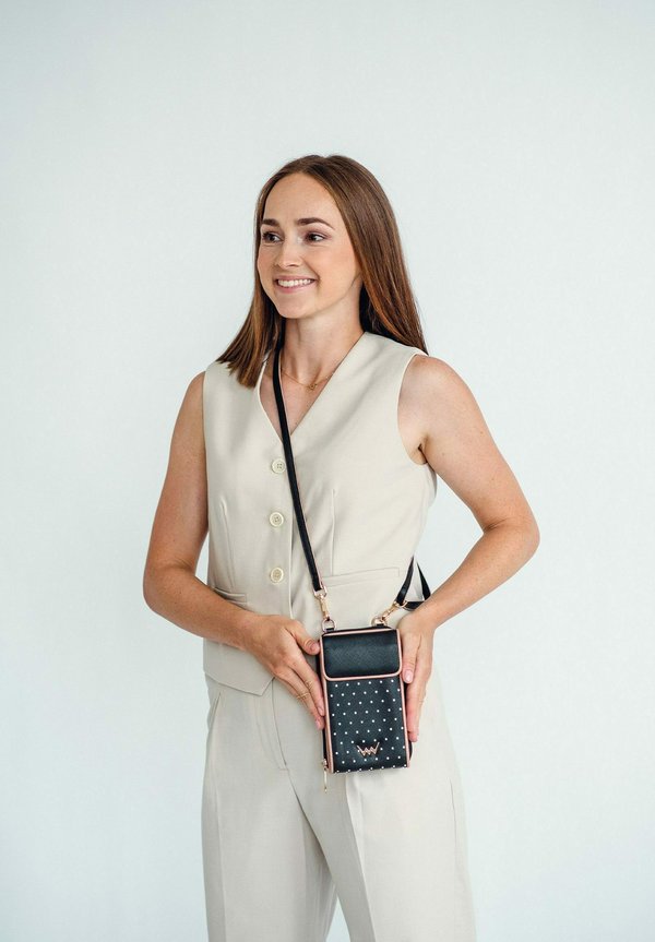 NIKOLETT - Handytasche