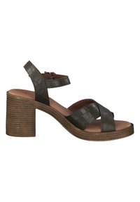 Bruine blokhak sandaal met kruisbanden en verstelbare enkelgesp, voorzien van een gestructureerde croco-embossed afwerking op synthetisch materiaal.