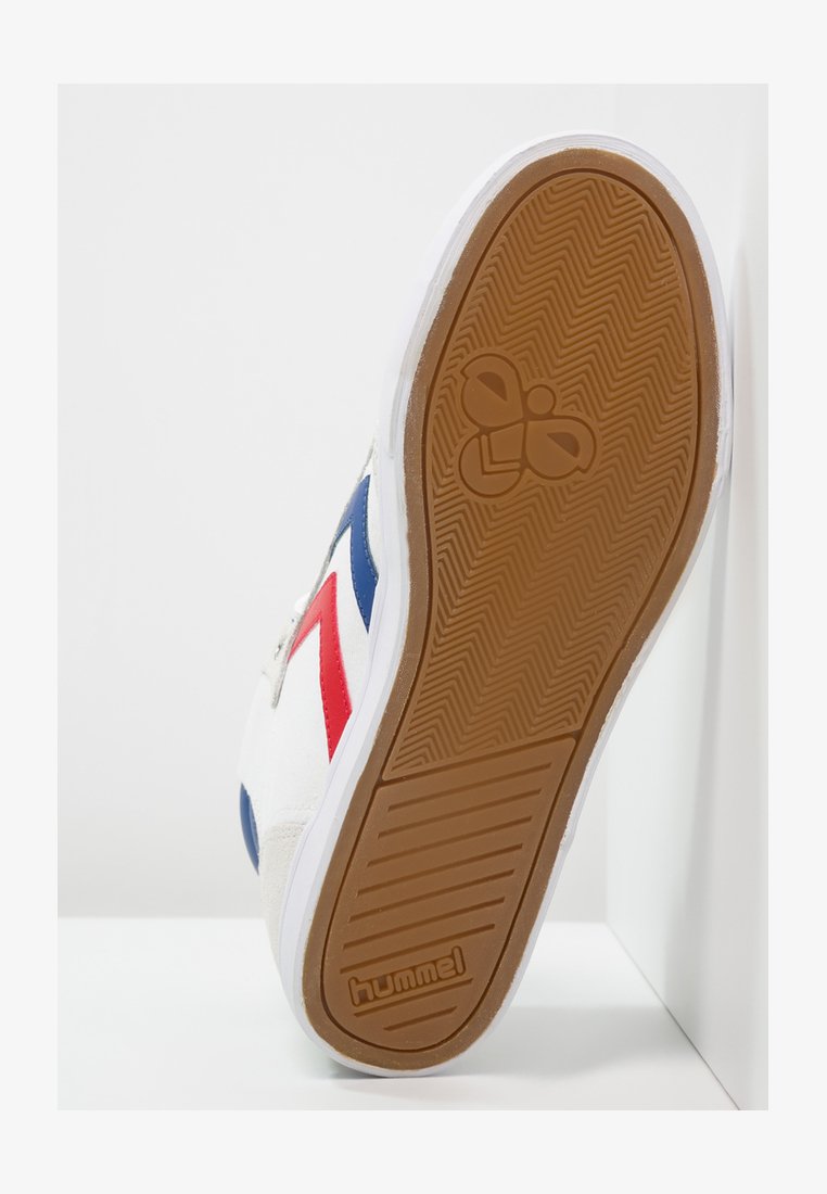Scarpe Hummel Stadil Light Canvas: Sneakers Unisex Basse E Leggere In Tela E Scamosciato