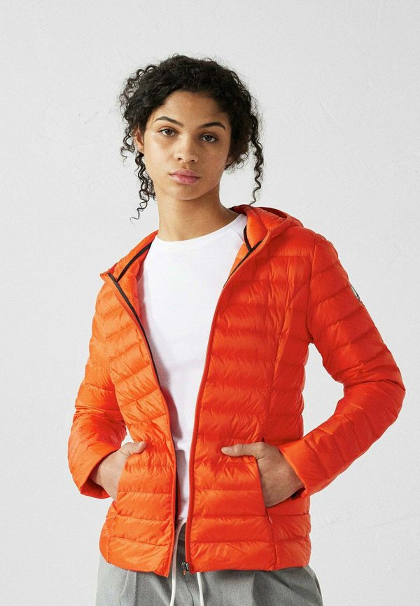 À CAPUCHE CLOE - Daunenjacke - rouge