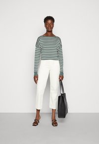 Kaffe KAMALA - Camisola - balsam green/sand