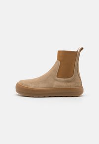 DREAMY ANKLE BOOT - Platform ankle boots - tabacco