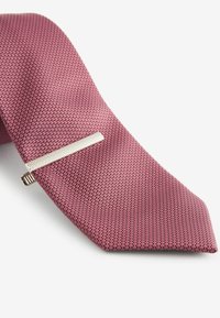 Next CLIP REGULAR - Slips - raspberry red