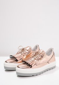 Steven New York Stringate sportive - rose gold-coloured