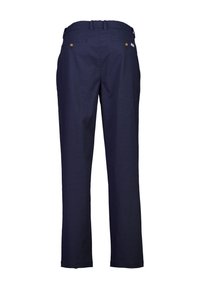 Marineblauwe broek met een rechte pasvorm, voorzien van een gladde textuur, riemlussen en twee achterzakken met goudkleurige knopen.