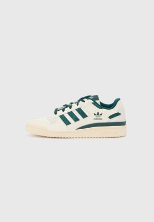 FORUM LOW CL UNISEX - Zapatillas - cloud white/aurora ivy/wonder white
