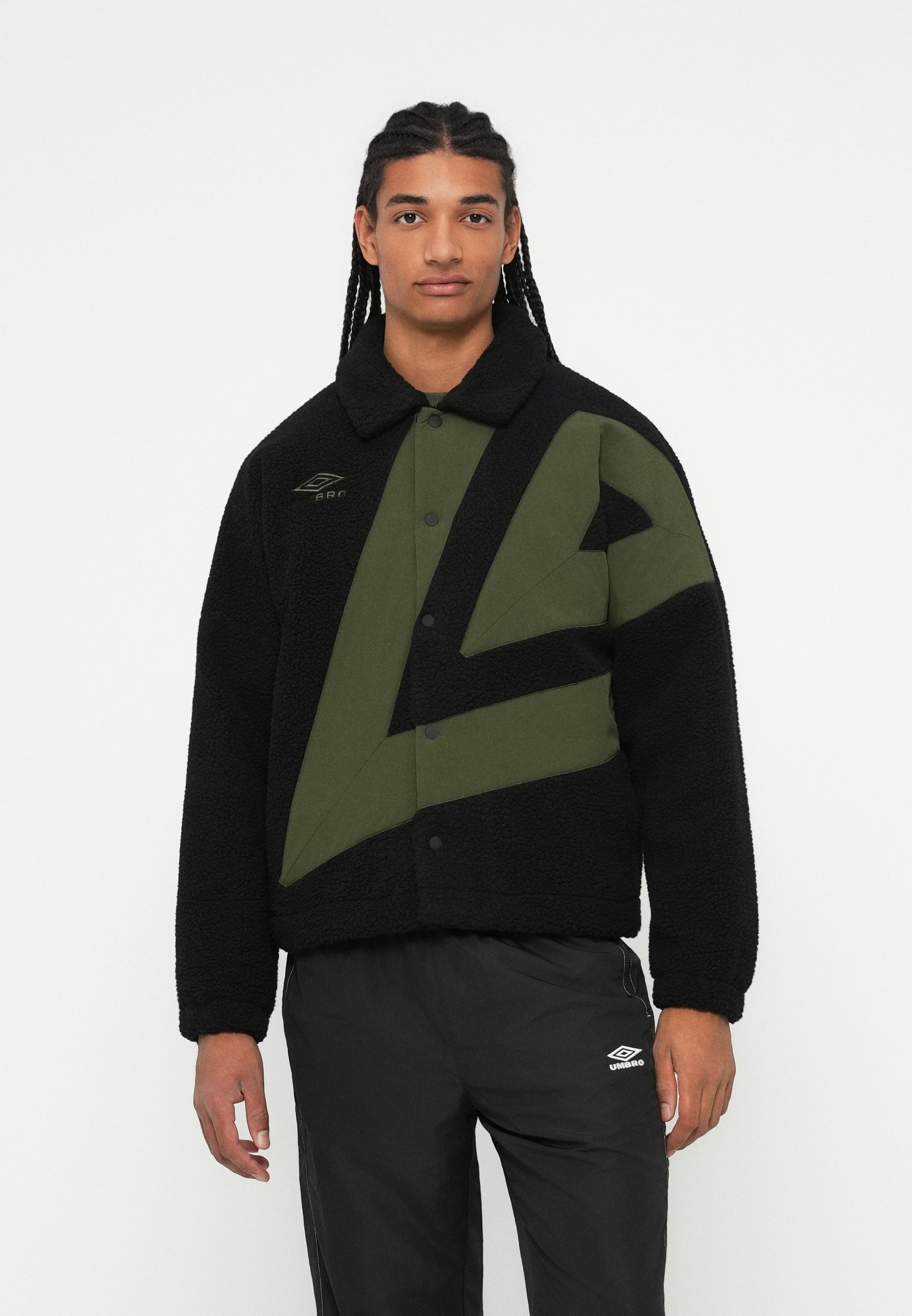 Umbro ACKET - Fleece jacket - black/duffel bag/black - Zalando.co.uk