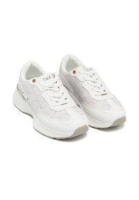 Sneakers bianche con un motivo leggero, design con stringhe, colletto imbottito, suola in gomma testurizzata e occhielli in oro.