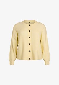 Unselected, anise flower mel