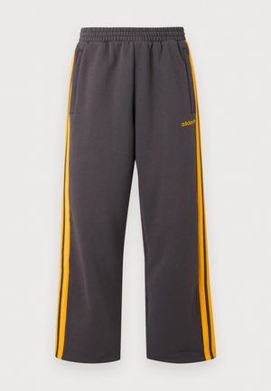 adidas Originals, MUNICH UNISEX - Pantalon de survêtement - utility black