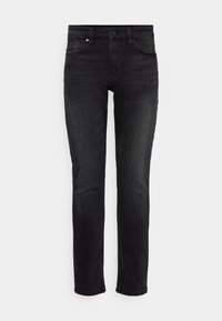 Svarta denimjeans med rak passform. Har en femficksdesign, knäppning och subtil blekning över tyget.