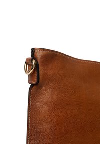RE:DESIGNED FILLIS - Bandolera - walnut