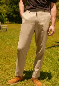 Next TEXTURED-REGULAR FIT - Chino - stone