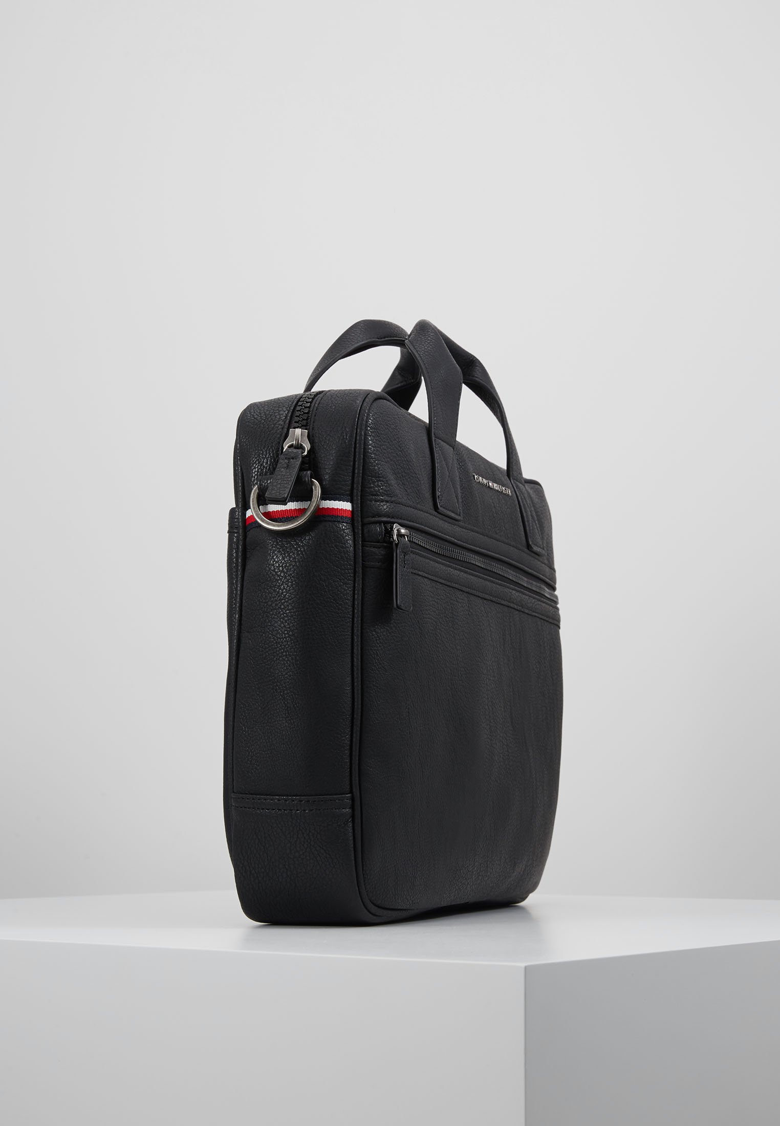 tommy hilfiger essential computer bolsa
