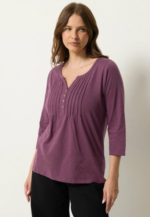 M&Co, WOMEN'S HENLEY TOPS - T-shirt à manches longues - purple