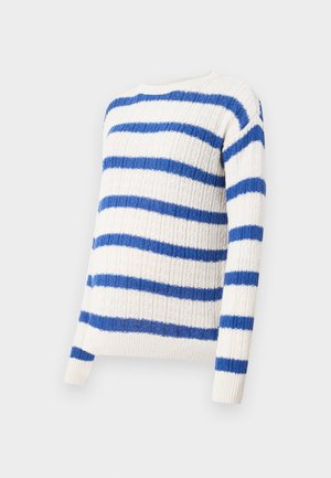 Balts džemperis ar ziliem horizontāliem svītrām, ribota tekstūra, apaļa kakla izgriezuma forma un garas piedurknes. Mīksta adīta auduma.