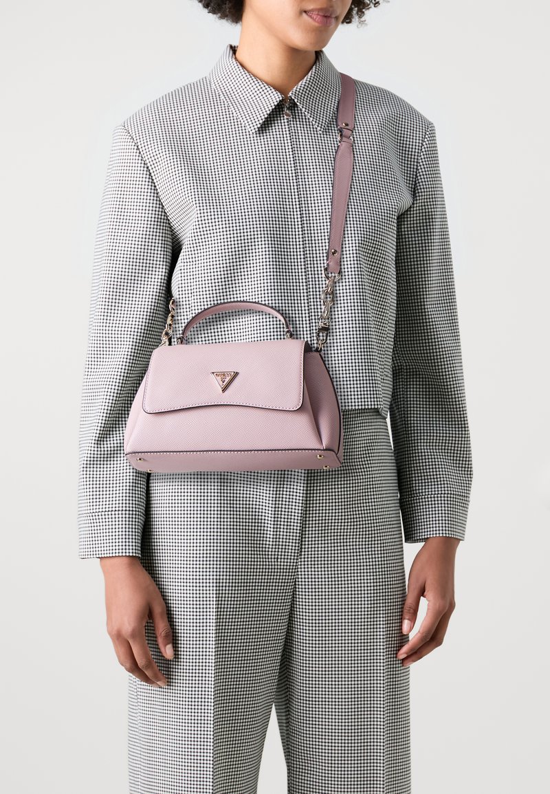 Guess GLORIANA COMP FLAP - Håndtasker - mauve