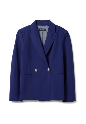 Blazer azul marino de doble botonadura con solapas con muesca, dos botones dorados y bolsillos de ojal estrechos, forro interior a rayas visible en el cuello.