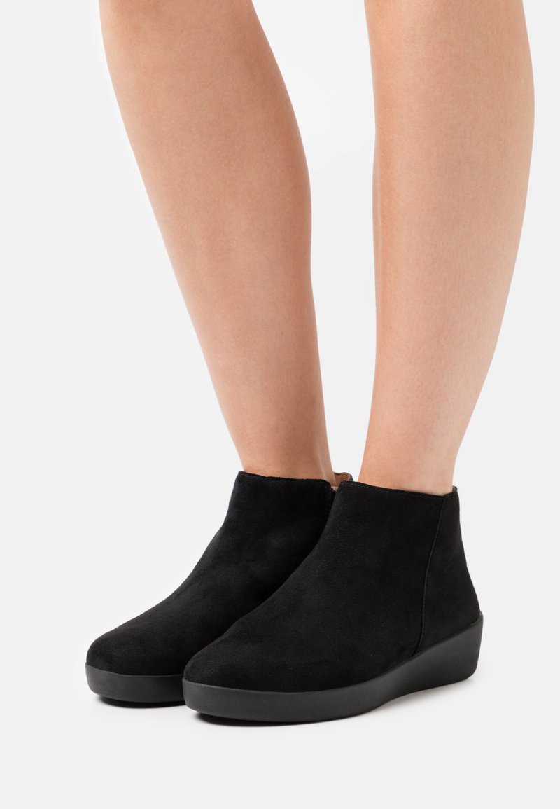 fitflop sumi ankle boot