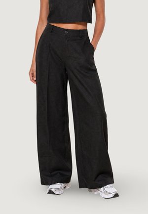 I AM, Pantaloni - black