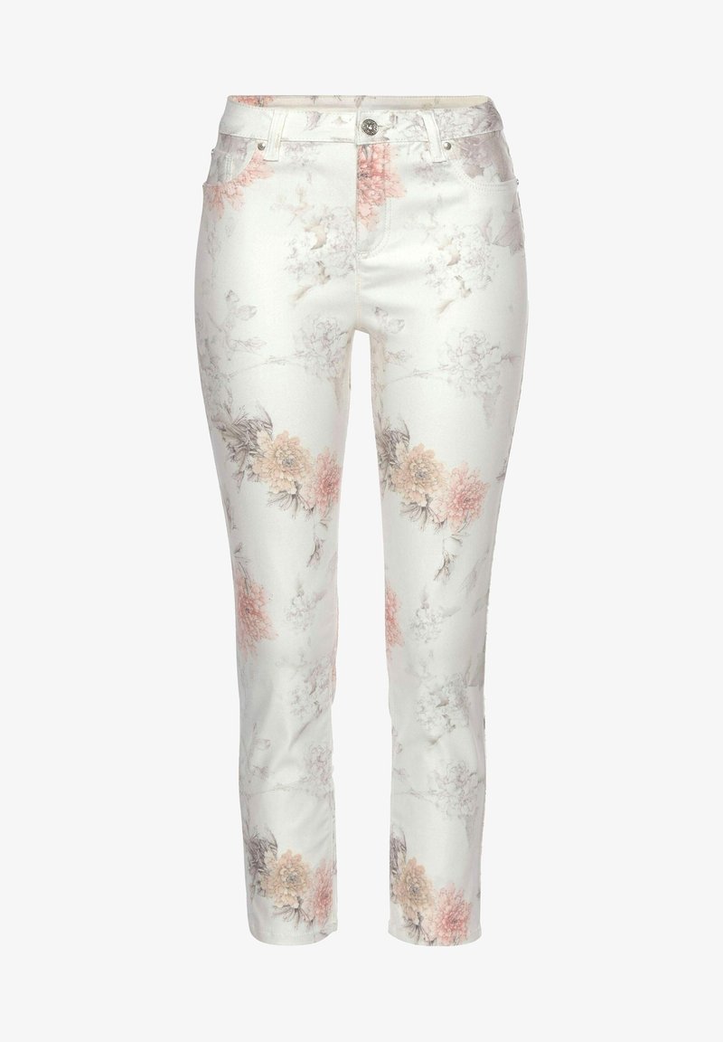 Pantalon blanc slim-fit avec motifs floraux rose pâle et beige, fermeture avant par bouton et zip, et passants pour ceinture.
