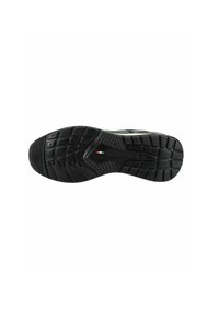 Schwarze Sportschuhsohle mit strukturiertem Gummi-Oberfläche, markantem Profil und dezentem Logo-Detail in der Nähe des Fußgewölbes.