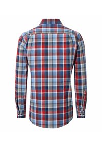 Langärmliges Hemd mit kariertem Muster in Rot, Blau und Grau, mit geknöpften Manschetten und klassischem Kragen, von hinten auf weißem Hintergrund dargestellt.