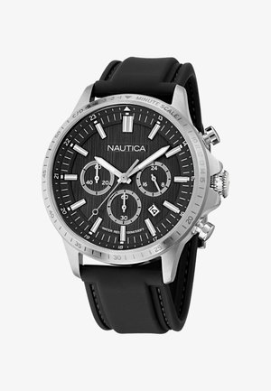 Męski zegarek Nautica z czarną teksturowaną tarczą, srebrną stalową kopertą, funkcjami chronografu i czarnym gumowym paskiem. Wodoodporny do 100 m.