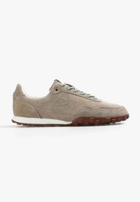 Scalpers - Sneakersy niskie