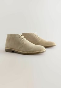 DESERT  - Nööritavad poolsaapad - taupe