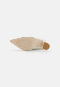 RAID MALINA - Botas de salto alto - white