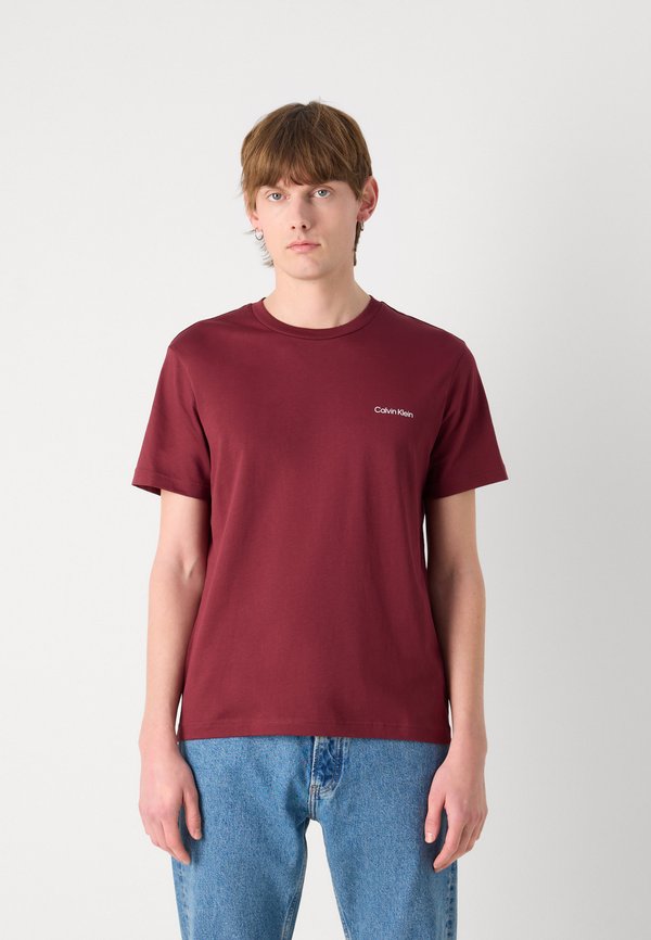 ANGLED BACK LOGO - Print T-shirt - bordeaux2