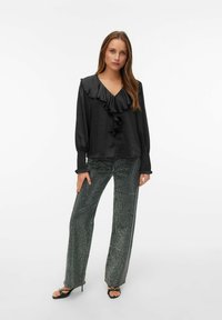 Vero Moda Bluza - black